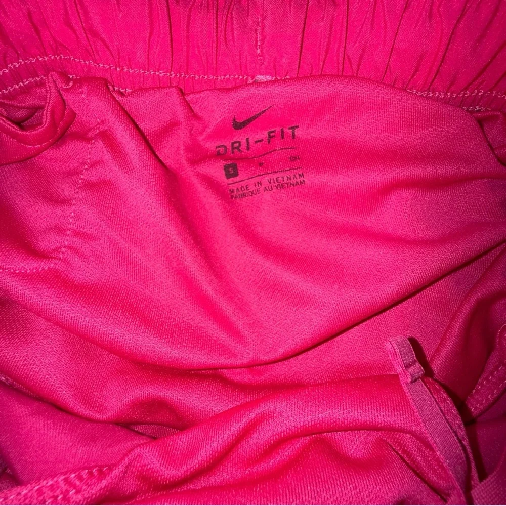 Nike Women’s Red &‎ Pink Athletic Running Shorts Duo